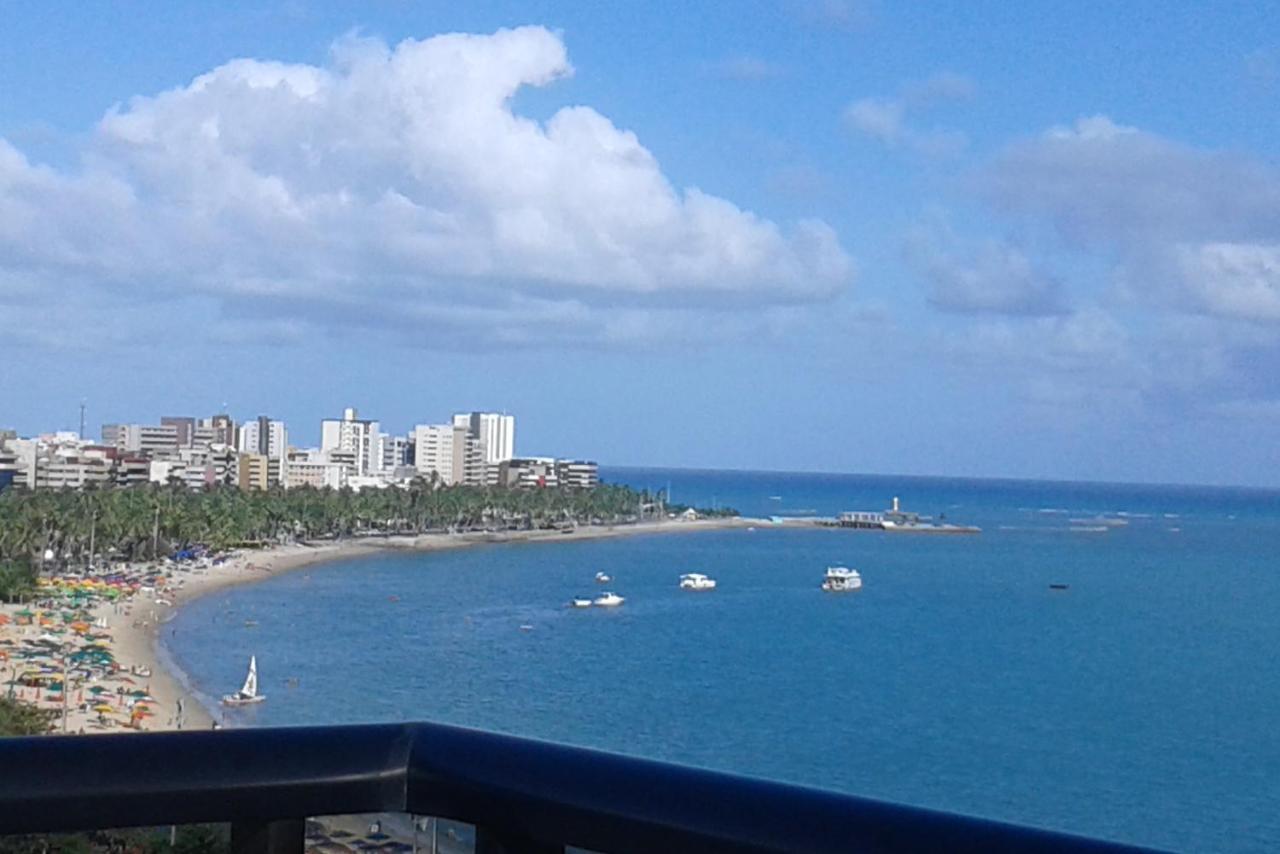 APART NO EDIF NEO BEIRA MAR DE PAJUCARA fica na Rua Julio Plech Filho 60 CONSUMO ELETRICO É PAGO NO CKECK-OUT Maceió Exterior foto