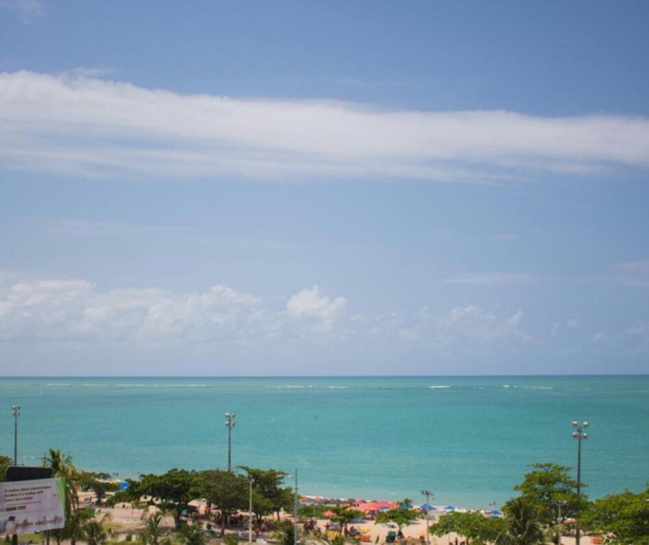 APART NO EDIF NEO BEIRA MAR DE PAJUCARA fica na Rua Julio Plech Filho 60 CONSUMO ELETRICO É PAGO NO CKECK-OUT Maceió Exterior foto