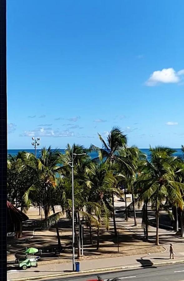 APART NO EDIF NEO BEIRA MAR DE PAJUCARA fica na Rua Julio Plech Filho 60 CONSUMO ELETRICO É PAGO NO CKECK-OUT Maceió Exterior foto